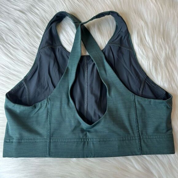 Outdoor Voices Tech Sweat Criss Cross Key Hole Sports Bra Green Size Small - Picture 8 of 11